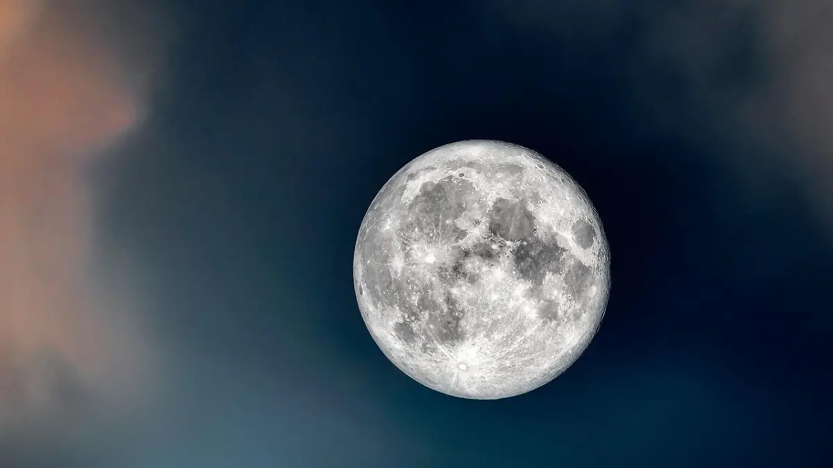 Superluna de julio así puedes explorar la superficie lunar desde tu casa